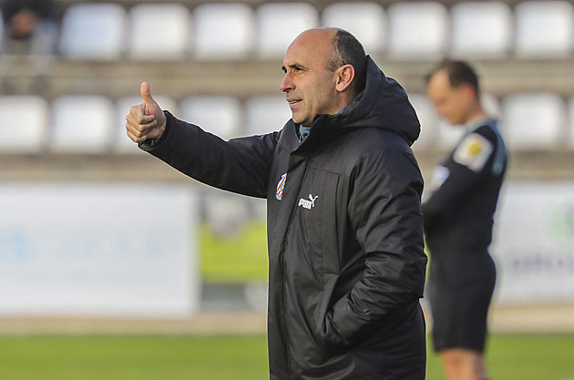 Zlín trápil i Slavii. Hraje poctivý fotbal, přišlo uznání z trenérského štábu Pardubic