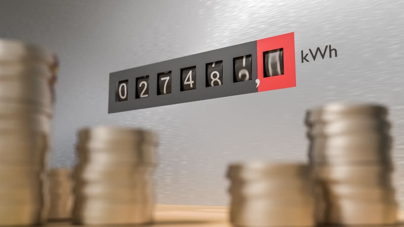 ANO chce firmám i domácnostem snížit účty za elektřinu o tisíce ročně. Jak to může udělat?