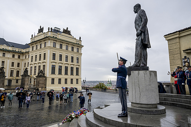 Oslavy státního svátku 28. října: politici uctí památku TGM, Pavel jmenuje generály