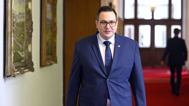 Lipavský: Konec muniční iniciativy by byl dárek pro Putina. Prozradil nejstresovější situace