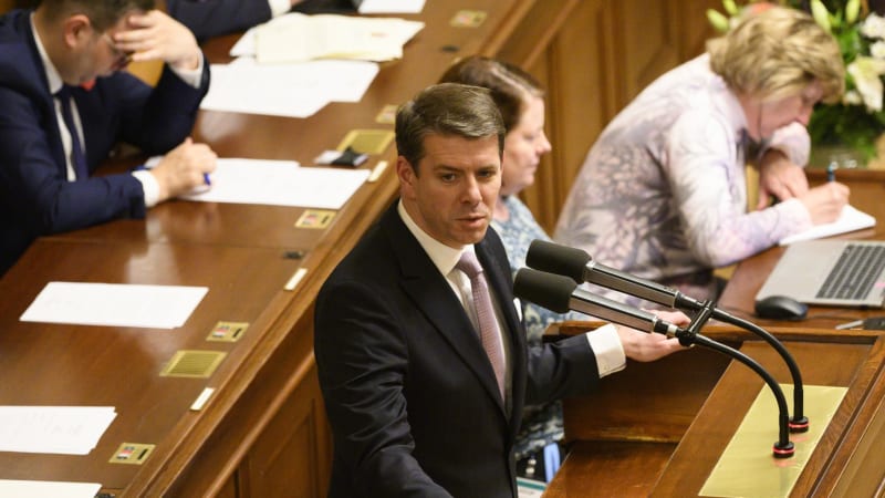 ON-LINE: Skopeček se stal třetím místopředsedou Sněmovny. Richterová opět neuspěla