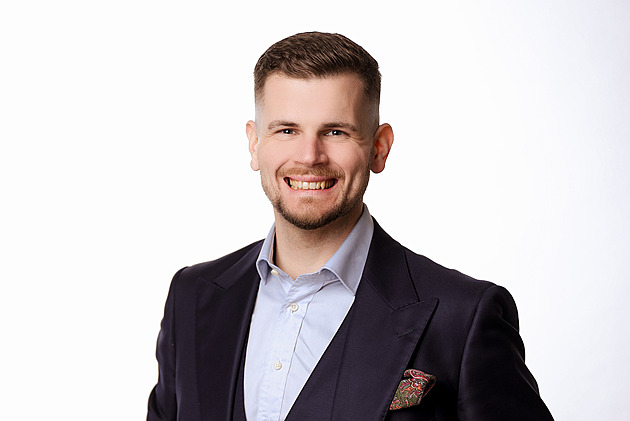 Jako lovec hlav už pro firmy našel tisíce expertů. Naši práci nenahradí ani AI, říká