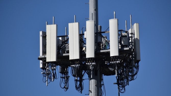 Stát přijde s vlastním mobilním operátorem. Jeho využití však není takové, jaké očekáváte