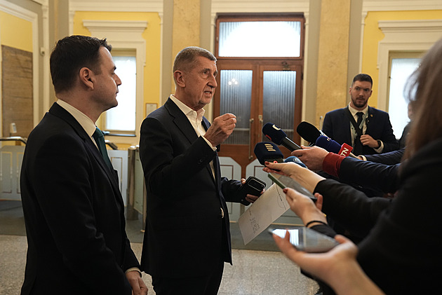 Zavedeme bezpečnostní opatření, řekl Babiš. Zvýšené ohrožení Česka ale není