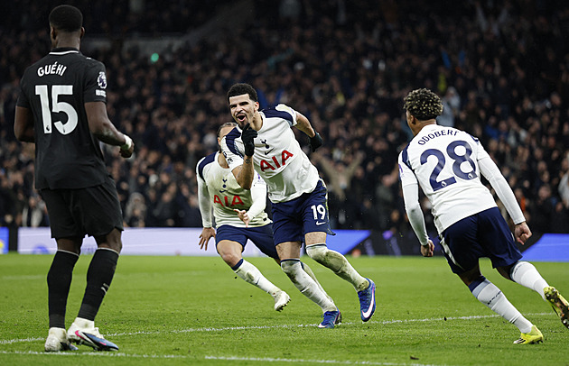 ONLINE: Tottenham bojuje o záchranu, v Premier League hostí Crystal Palace