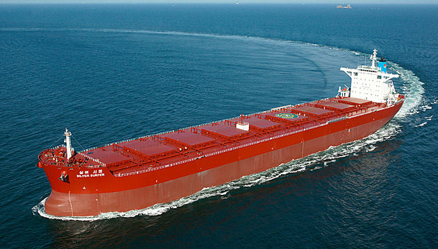 USA povolily nakupovat ruskou ropu, která je již naložená na tankerech