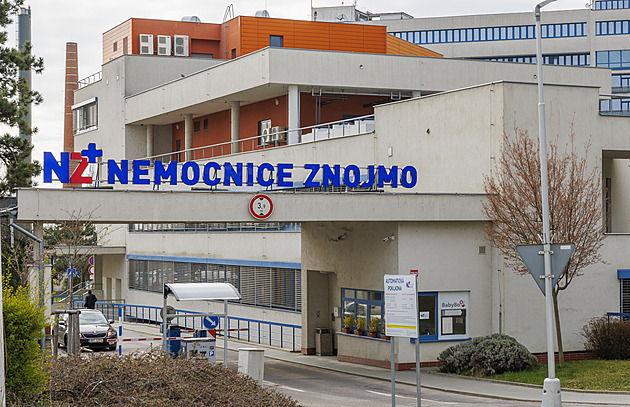 Ředitele znojemské nemocnice odvolali. Ani zajištění nového primáře mu nepomohlo