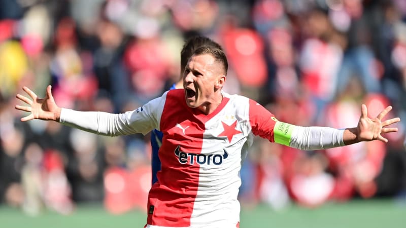 Počkej uvnitř, hrozil Bořil sudímu po vyloučení. Po zkratu pro něj sezona skončila předčasně