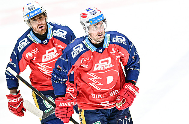 Čím to je? Jindy trpí, teď i přes dohled válí. Hvězdy v play off nezvykle září