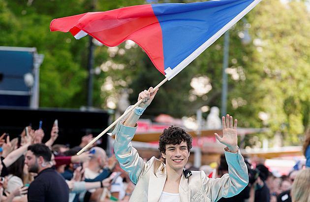 Postoupí Daniel Žižka do finále Eurovize? Zaujmout chce písní Crossroads