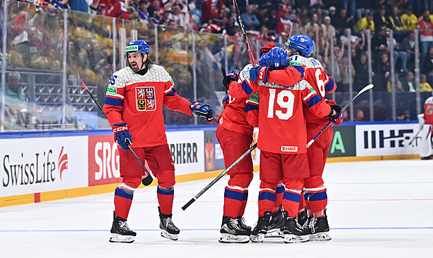 ONLINE: Česko - Švédsko 3:1. Skvělý start, pak snížení v přesilovce trefuje Persson