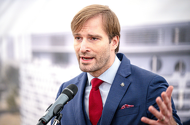 Pomoc pro obézní děti. Léky na hubnutí by jim nově mohla hradit pojišťovna