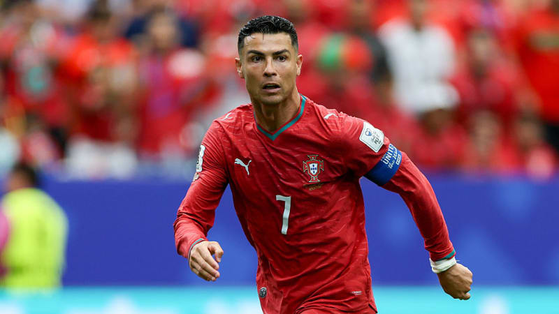 MS ve fotbale ON-LINE: Ronaldo se postaral o historický zápis. Koubek věří s Mexikem v „zázrak“