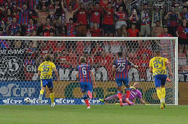 ONLINE: Plzeň - Zlín 2:1, domácí opět vedou, Kabongo proměnil pokutový kop